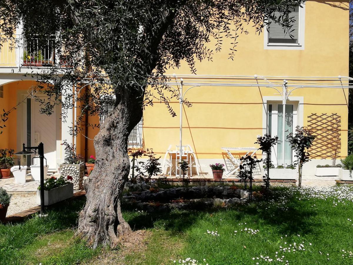 La Ginestra Bed & Breakfast Sirolo Exterior foto